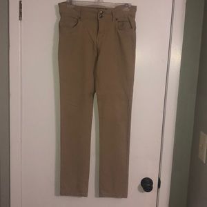 Skinny jean khakis